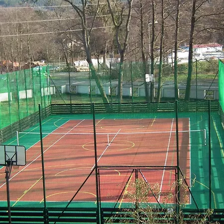 Domov Mládeže Soš A Sou Penzion